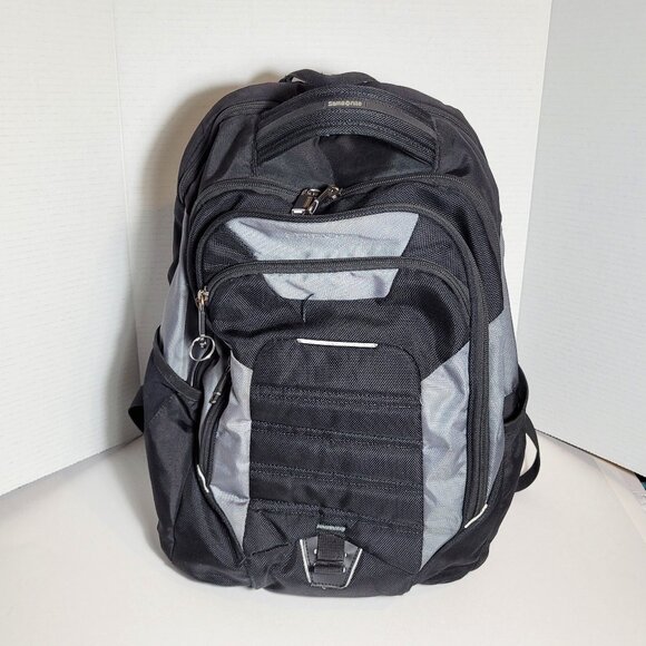 Samsonite UBX Commuter Business Laptop Backpack Black Gray 18"